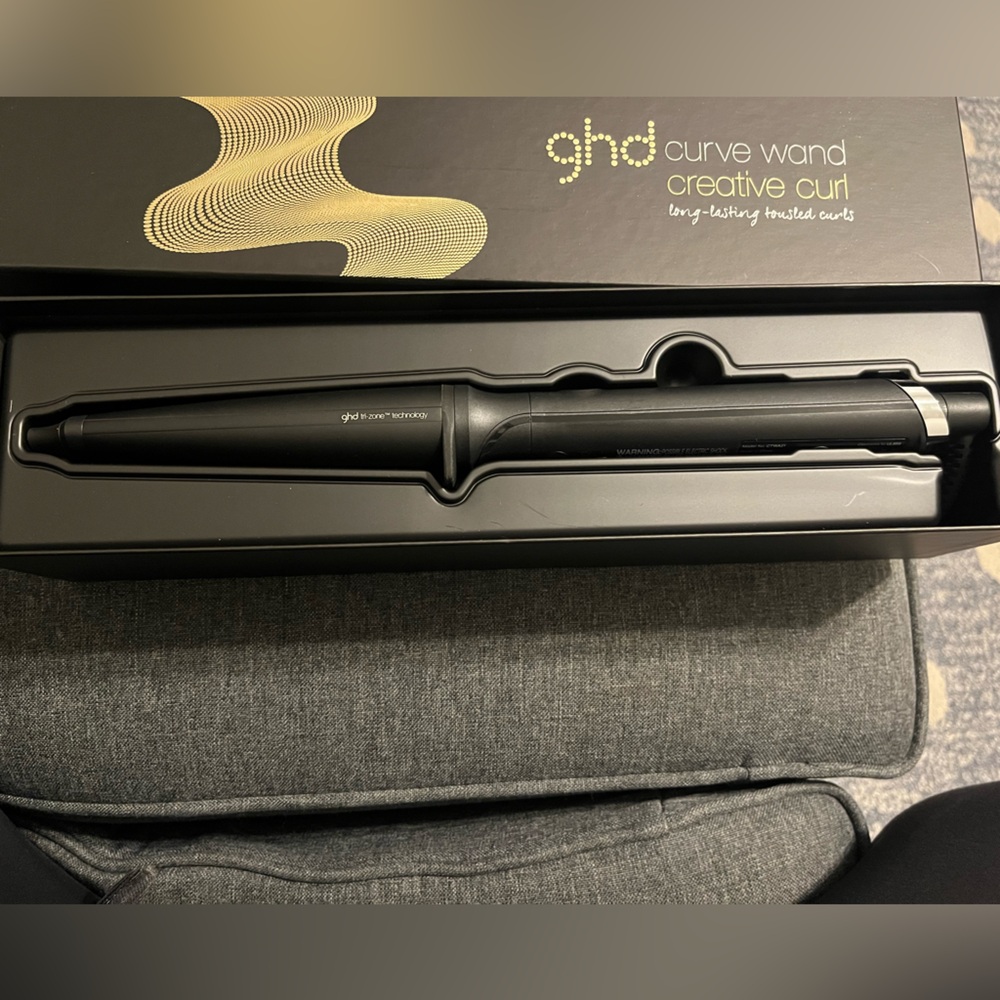 New In Box- GHD creative curl wand - Picture 3 of 13